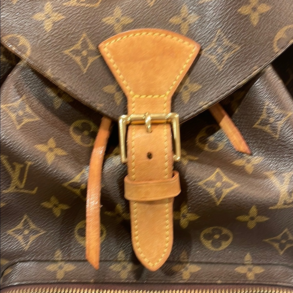 Louis Vuitton Monogram Brown and Tan Backpack - Picture 4 of 8